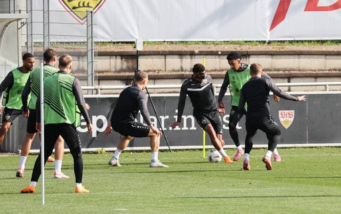01.10.2025, Deutschland, Stuttgart, Fußball UEFA Europa League, Saison 2025 2026, VfB Stuttgart Training,