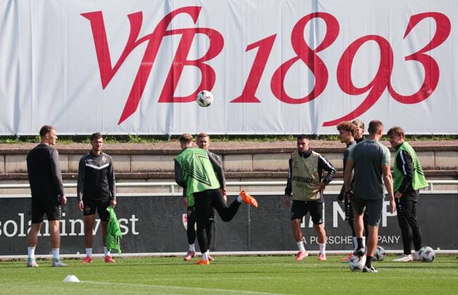 01.10.2025, Deutschland, Stuttgart, Fußball UEFA Europa League, Saison 2025 2026, VfB Stuttgart Training,