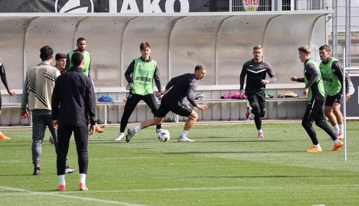 01.10.2025, Deutschland, Stuttgart, Fußball UEFA Europa League, Saison 2025 2026, VfB Stuttgart Training,