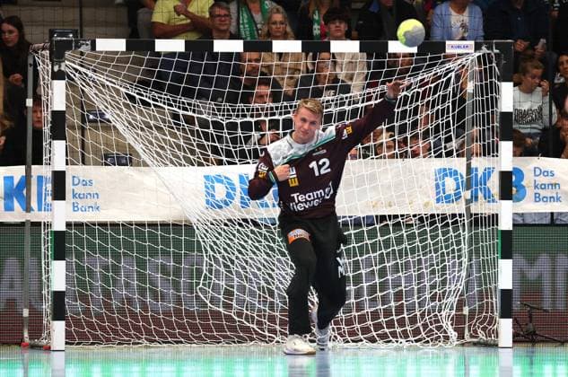 01.10.2025, Deutschland, Göppingen, Handball DHB-Pokal 2. Runde, FRISCH AUF! Göppingen vs. SC DHfK Leipzig, Kristian Saeveras (FAG)