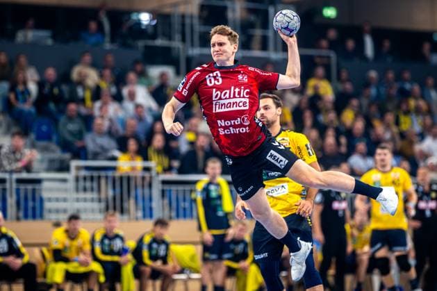 DHB-Pokal 2025 26 2. Runde: Rhein-Neckar Löwen vs. SG Flensburg-Handewitt; 01.10.2025 Domen Novak (63; SGFH) wirft aufs Tor DHB-Pokal 2025 26 2. Runde: Rhein-Neckar Löwen vs. SG Flensburg-Handewitt im SNP-Dome in Heidelberg. Copyright: xBEAUTIFULxSPORTS Gelhardtx