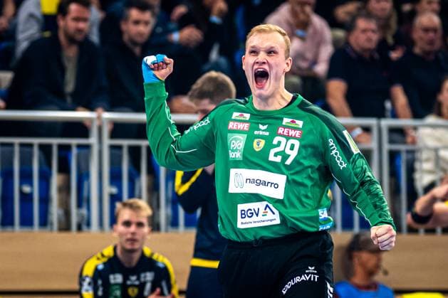 DHB-Pokal 2025 26 2. Runde: Rhein-Neckar Löwen vs. SG Flensburg-Handewitt; 01.10.2025 David Späth (29; Rhein Neckar Löwen) zeigt Emotion nach Parade im Tor DHB-Pokal 2025 26 2. Runde: Rhein-Neckar Löwen vs. SG Flensburg-Handewitt im SNP-Dome in Heidelberg. Copyright: xBEAUTIFULxSPORTS Gelhardtx