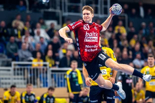 DHB-Pokal 2025 26 2. Runde: Rhein-Neckar Löwen vs. SG Flensburg-Handewitt; 01.10.2025 Domen Novak (63; SGFH) springt zum Wurf gegen die Rhein-Neckar Löwen DHB-Pokal 2025 26 2. Runde: Rhein-Neckar Löwen vs. SG Flensburg-Handewitt im SNP-Dome in Heidelberg. Copyright: xBEAUTIFULxSPORTS Gelhardtx