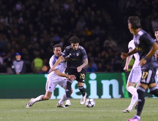 Qarabag v FC Copenhagen - UEFA Champions League BAKU, AZERBAIJAN - OCTOBER 1: Kady (20) of Qarabag in action during the UEFA Champions League Group Stage second week match between Qarabag and FC Copenhagen at Tofiq Bahramov Stadium in Baku, Azerbaijan on October 1, 2025. Resul Rehimov Anadolu Baku Azerbaijan. Editorial use only. Please get in touch for any other usage.  Copyright: x2025xAnadoluxResulxRehimovx