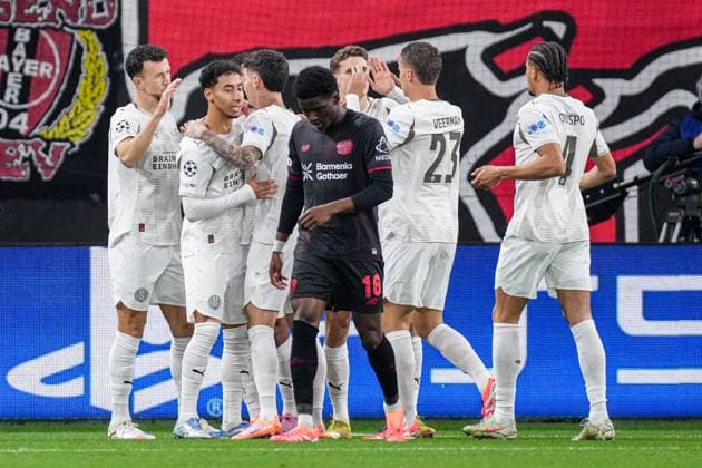 2025-10-01 Bayer 04 Leverkusen v PSV Eindhoven - UEFA Champions League 2025 26 League Phase MD2 LEVERKUSEN, GERMANY - OCTOBER 1: Ivan Perisic of PSV Eindhoven celebrates the first goal with his team during the UEFA Champions League 2025 26 League Phase MD2 match between Bayer 04 Leverkusen and PSV Eindhoven at BayArena on October 1, 2025 in Leverkusen, Germany. Leverkusen BayArena Germany Content not available for redistribution in The Netherlands directly or indirectly through any third parties. Copyright: xJorisxVerwijstx