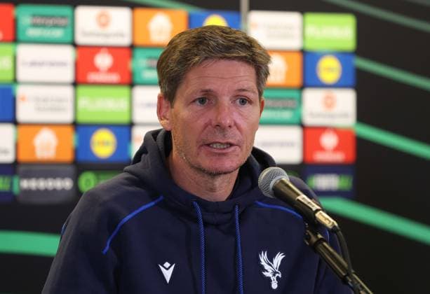 . - Crystal Palace press conference, PK, Pressekonferenz MD-1, UEFA Conference League, Preview, Dynamo Kyiv v Crystal Palace, Lublin Arena Stadium, Lublin, Poland. - 1st October 2025. (C) Daniel Weir Crystal Pix (C) Daniel Weir Crystal Pix Oliver Glasner Manager of Crystal Palace during his pre match MD-1 UEFA Conference League press conference ahead of the Dynamo Kyiv v Crystal Palace match at Lublin Arena, Poland. - Crystal Palace Press Conference, MD-1, UEFA Conference League, Preview, Dynamo Kyiv v Crystal Palace, Lublin Arena Stadium, Lublin, Poland. - 1st October 2025. (C) Daniel Weir Crystal Pix Lublin Lublin Arena Stadium Poland Copyright: xDanielxWeirx CP_Crystal_Palace_Press_Conference_Lubin_011025_DW_41