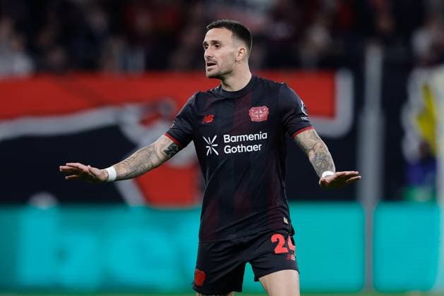 LEVERKUSEN , 01-10-2025 , BayArena , season 2025 2026 , UEFA Champions League football League phase matchday 2 , match between Bayer Leverkusen and PSV , picture shows Bayer Leverkusen player Aleix Garcia Leverkusen - PSV  x31310548x Copyright: