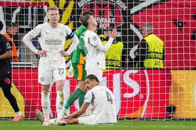 2025-10-01 Bayer 04 Leverkusen v PSV Eindhoven - UEFA Champions League 2025 26 League Phase MD2 LEVERKUSEN, GERMANY - OCTOBER 1: Joey Veerman of PSV Eindhoven disappointed during the UEFA Champions League 2025 26 League Phase MD2 match between Bayer 04 Leverkusen and PSV Eindhoven at BayArena on October 1, 2025 in Leverkusen, Germany. Leverkusen BayArena Germany Content not available for redistribution in The Netherlands directly or indirectly through any third parties. Copyright: xJorisxVerwijstx