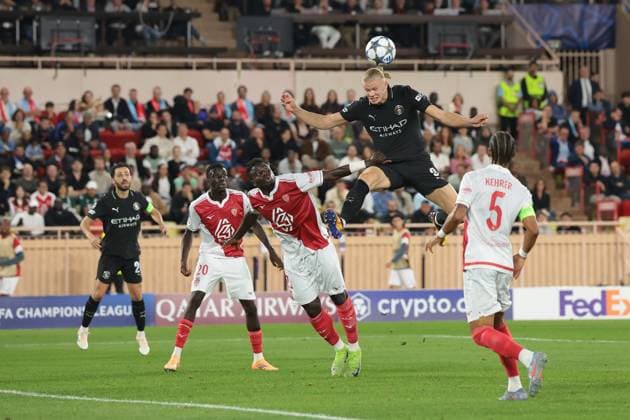 Monaco, Monaco, 1st October 2025. Erling Haaland of Manchester City scores to give the visitors a 2-1 lead during the AS Monaco vs Manchester City UEFA Champions League match at Stade Louis II, Monaco. Picture credit should read: Jonathan Moscrop Sportimage EDITORIAL USE ONLY. No use with unauthorised audio, video, data, fixture lists, club league logos or live services. Online in-match use limited to 120 images, no video emulation. No use in betting, games or single club league player publications. SPI_010_JM_MONACO_MANCITY_UCL_ SPI-4166-0010