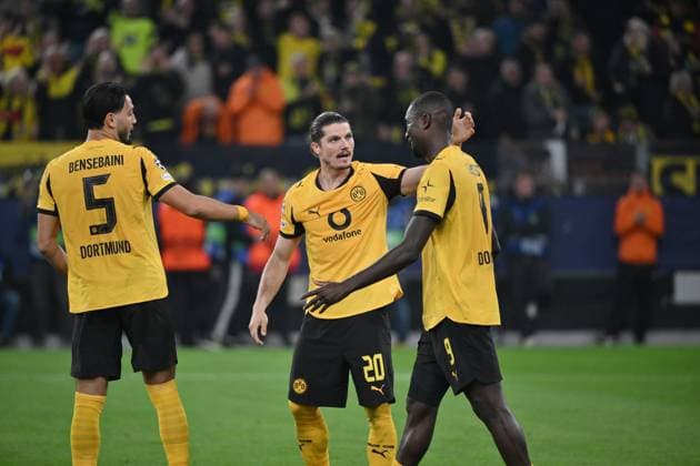 Jubel 3:1, v.re., Serhou Guirassy (Borussia Dortmund), Marcel Sabitzer (Borussia Dortmund), Ramy Bensebaini (Borussia Dortmund) 01.10.2025, Fussball Champions League 2025 2026, 2. Spieltag, Borussia Dortmund - Athletic Bilbao UEFA regulations prohibit any use of photographs as image sequences and or quasi-video Dortmund Signal Iduna Park Nordrhein Westfalen Deutschland