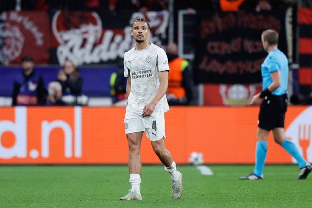 LEVERKUSEN , 01-10-2025 , BayArena , season 2025 2026 , UEFA Champions League football League phase matchday 2 , match between Bayer Leverkusen and PSV , picture shows PSV player Armando Obispo disappointed after the 1-0 Leverkusen - PSV  x31311402x Copyright: