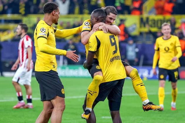 01.10.2025, Fußball, UEFA Champions League, Borussia Dortmund - Athletic Club Bilbao, BVB Stadion, 2. Spieltag, Saison 2025 2026: Torjubel nach dem Tor zum 3:1 durch Torschütze Marcel Sabitzer (BVB 20) zusammen mit Serhou Guirassy (BVB 09) Regulations prohibit any use of photographs as image sequences and or quasi-video. Nordrhein-Westfalen Deutschland