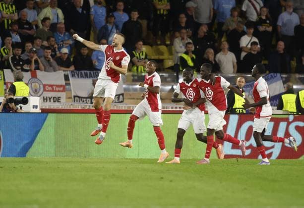 CALCIO - UEFA Champions League - AS Monaco vs Manchester City Eric Dier of AS Monaco celebrating with team mates after a goal during the Uefa Champions League 2025-2026 season, football match between AS Monaco and Manchester City FC on 01 October 2025, at Stade Louis II, Monaco, France. Photo Nderim Kaceli Monaco  Copyright: xIPAxSport ABACAx