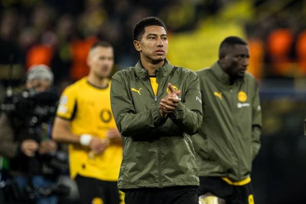 UEFA Champions League, Borussia Dortmund - Athletic Club Bilbao; 01.10.2025 Jobe Bellingham (Borussia Dortmund, 7) applaudiert Richtung Kurve UEFA Champions League, Borussia Dortmund - Athletic Club Bilbao, Dortmund, SIGNAL IDUNA PARK am 01.10.2025 Copyright: xBEAUTIFULxSPORTS Wunderlx