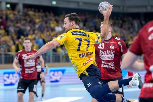 Dani Baijens (RNL, 77), beim Sprungwurf, Wurf, Torwurf, Action, Aktion, Spielszene, 01.10.2025, Heidelberg (Deutschland), Handball, DHB-Pokal, 2. Runde, Rhein-Neckar Löwen - SG Flensburg-Handewitt
