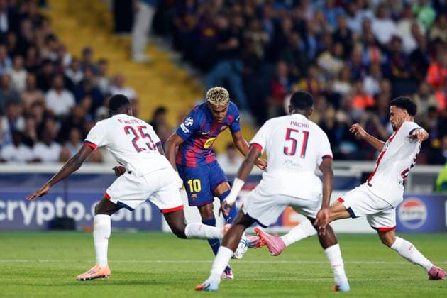 Lamine Yamal (Barcelona), OCTOBER 1, 2025 - Football Soccer : UEFA Champions League match between FC Barcelona, Barca 1-2 Paris Saint-Germain at the Estadi Olimpic Lluis Companys in Barcelona, Spain.  aflo_305530410
