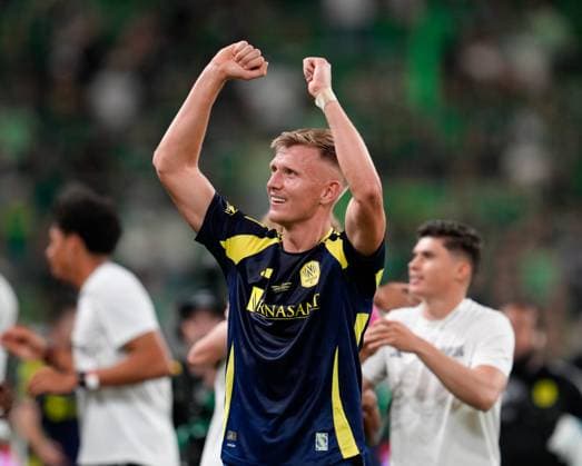 October 1, 2025, Austin, Texas, USA: Nashville SC forward SAM SURRIDGE (9) gestures to fans after winning the Lamar Hunt US Open Cup Final between Austin FC and Nashville SC, on October 1, 2025, in Austin, Texas. Nashville won, 2-1. Austin USA - ZUMAc201 20251001_zap_c201_026 Copyright: xScottxColemanx