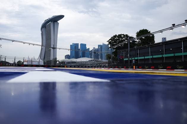 F1 - SINGAPORE GRAND PRIX 2025 General view of the main Straight of the Marina Bay Street Circuit during the 2025 Formula 1 Singapore Grand Prix, 18th round of the 2025 FIA Formula One World Championship, WM, Weltmeisterschaft from October 3 to 5, 2025 on the Marina Bay Street Circuit, in Singapore - SingaporeSingapore  Copyright: xEricxAlonsox