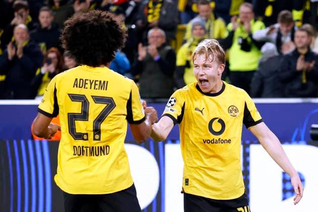 SVENSSON Daniel Team Borussia Dortmund jubelt nach seinem Tor zum 1 : 0 mit ADEYEMI Karim UEFA Championsleague Saison 2025 - 2026 Vorrunden Spiel BVB - Athletic Bilbao 4 : 1 am 01.10.2025 in Dortmund DFL REGULATIONS PROHIBIT ANY USE OF PHOTOGRAPHS as IMAGE SEQUENCES and or QUASI-VIDEO Copyright: xLacixPerenyix