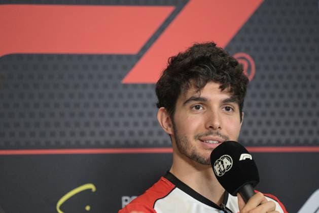 (251002) -- SINGAPORE, Oct. 2, 2025 -- Haas French driver Esteban Ocon attends the pre-race press conference, PK, Pressekonferenz of the Formula 1 Singapore Grand Prix 2025, in Singapore, Oct. 2, 2025. (Photo by Xinhua) (SP)SINGAPORE-F1-SINGAPORE GRAND PRIX 2025-PRE-RACE PRESS ThenxChihxWey 