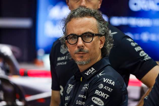 F1 - SINGAPORE GRAND PRIX 2025 MEKIES Laurent (fra), CEO of Red Bull Racing, portrait during the 2025 Formula 1 Singapore Grand Prix, 18th round of the 2025 FIA Formula One World Championship, WM, Weltmeisterschaft from October 3 to 5, 2025 on the Marina Bay Street Circuit, in Singapore - SingaporeSingapore  Copyright: xXavixBonillax