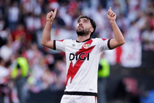 UEFA conference league - Rayo Vallecano vs KF Shkendija MADRID, SPAIN - October2: Unai Lopez of Rayo Vallecano celebrates a goal during the UEFA conference league 2025 26 match between Rayo Vallecano and KF Shkendija at Vallecas Stadium in Madrid. (Photo by Guillermo Martinez) Madrid Vallecas Stadium Spain Copyright: xGuillermoxMartinezx