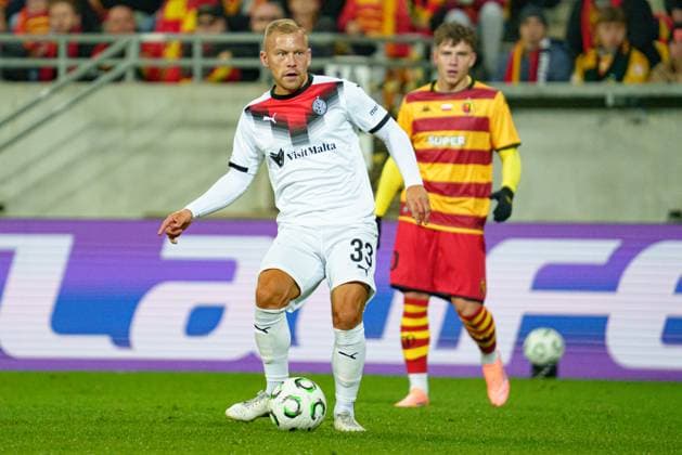 Domantas Simkus seen during UEFA Conference League game between Jagiellonia Bialystok and Hamrun Spartans FC (Lukasz Germaniuk Ball Raw Images) Bialystok Municipal Stadium Poland Copyright: xLukaszxGermaniukx lukaszgermaniuk_jagiellonia_hamrun_2526-28