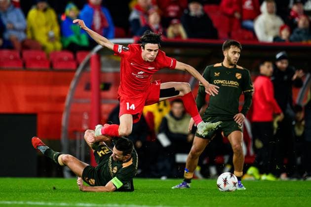 251002 Ulrik Mathisen of Brann during the UEFA Europa League football match between Brann and Utrecht on October 2, 2025 in Bergen. Photo: Vegard Grott BILDBYRAN kod VG VG0816 bbeng fotboll football soccer fotball uefa europa league europa league skb brann utrechtbbauto Copyright: VEGARDxGRoTT BB251002VG023