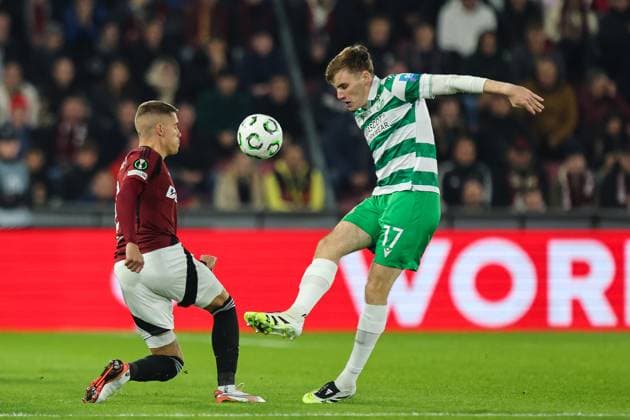 UEFA Europa Conference League Group Phase, Stadion Letna, Prague, Czech Republic 2 10 2025 Sparta Praha vs Shamrock Rovers Shamrock Rovers Matt Healy with Sparta Praha™s Martin Suchomel Matt Healy with Martin Suchomel 2 10 2025  Copyright: x INPHO RyanxByrnex RB1_4100