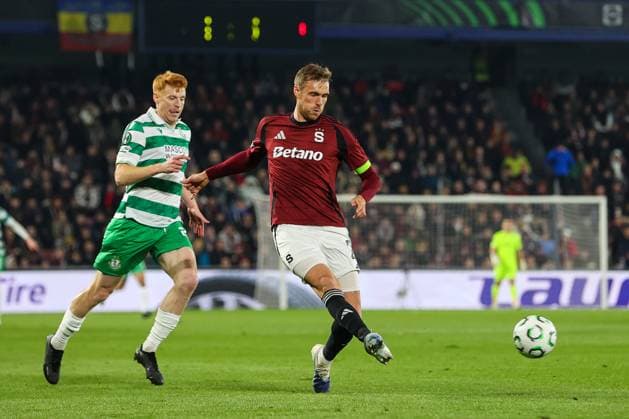 UEFA Europa Conference League Group Phase, Stadion Letna, Prague, Czech Republic 2 10 2025 Sparta Praha vs Shamrock Rovers Sparta Asger Sorensen and Rovers Rory Gaffney Asger Sorensen and Rory Gaffney 2 10 2025  Copyright: x INPHO RyanxByrnex RB2_6028