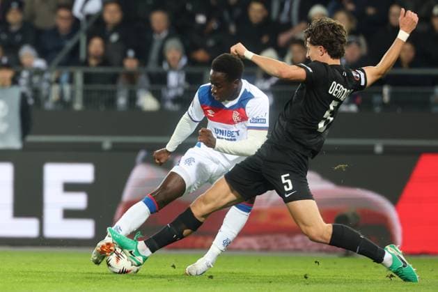 SOCCER - UEFA EL, Sturm vs Glasgow GRAZ,AUSTRIA,02.OCT.25 - SOCCER - UEFA Europa League, SK Sturm Graz vs Glasgow Rangers FC. Image shows Djeidi Gassama (Rangers) and Tim Oermann (Sturm).  GEPAxpictures xChrisxBauer