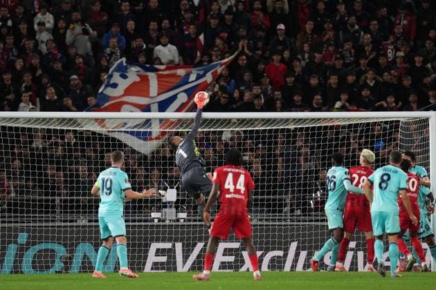 Bologna s goalkeeper Lukasz Skorupski in action during the UEFA Europa League soccer match between Bologna and Freiburg at the Renato DallÕAra Stadium in Bologna, north Italy - Thursday, October 2, 2025 -  Copyright: xMassimoxPaolone LaPressex