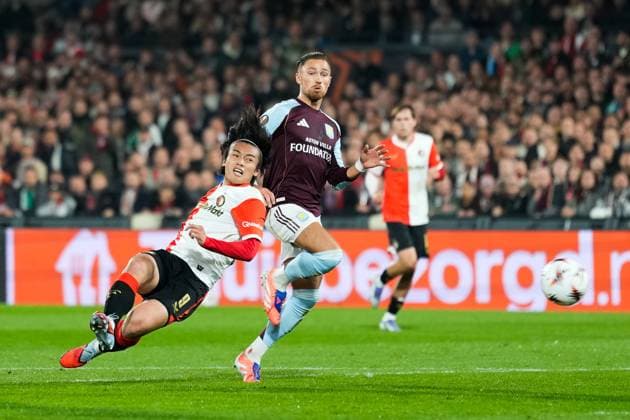 ROTTERDAM, 02-10-2025, Stadium de Kuip , season 2025 2026 , Europa League football . Match between Feyenoord and Aston Villa , Picture shows Feyenoord player Ayase Ueda Feyenoord - Aston Villa  x31325235x Copyright: