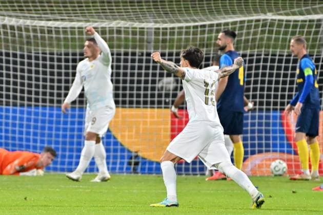 Celje, Slovenia, October 02nd 2025, Lazaros Rota of AEK Athens (C) celebrate score during the UEFA Conference League, League phase Matchday 1, between Celje (Slovenia) and AEK Athens (Greece) at Stadion Celje, Celje, Slovenia. (Photo by Igor Kupljenik Sports Press Photo) Copyright: xIgorxKupljenikx xSPPx Sportspressphoto_SPR36659
