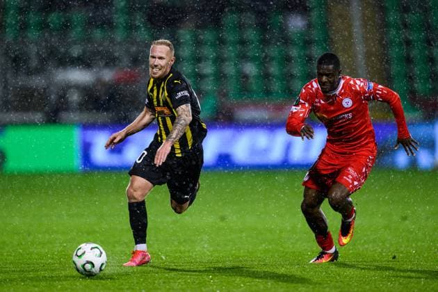 251002 Mikkel Rygaard Jensen of Häcken during the UEFA Conference League football match between Shelbourne FC and Häcken on October 2, 2025 in Dublin. Photo: Carl Sandin BILDBYRAN kod CS CS0783 fotboll football soccer fotball uefa conference league conference league shelbourne fc häcken bbeng Copyright: CARLxSANDIN BB251002CS064