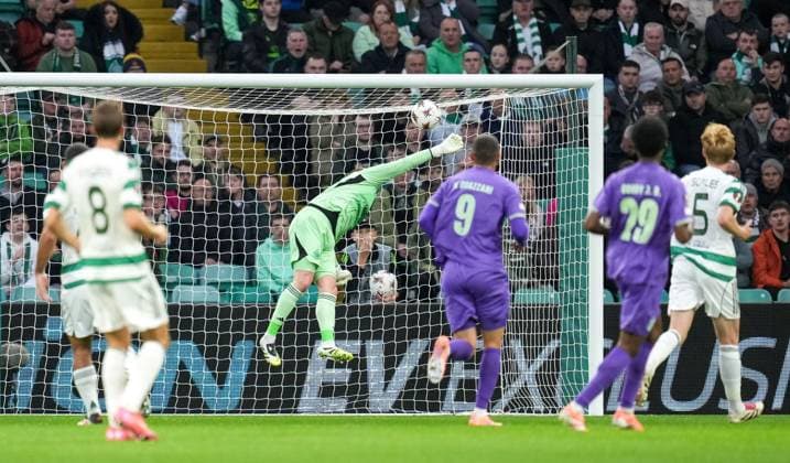 Ricardo Horta of SC Braga celebrates scoring to give Braga a 0-1 lead. Celtic v Braga, UEFA Europa League, Group Stage, Football, Celtic Park, Glasgow, Scotland, UK - 02 Oct 2025Glasgow Celtic Park Scotland United Kingdom EDITORIAL USE ONLY No use with unauthorised audio, video, data, fixture lists, club league logos or live services. Online in-match use limited to 120 images, no video emulation. No use in betting, games or single club league player publications. Copyright: xStuartxWallace Shutterstockx 15504055ay