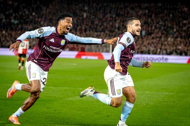 Aston Villa FC forwarder Emiliano Buendia scores yhe 0-1 and celebrating the goal during the match SC Feyenoord Rotterdam vs Aston Villa FC at the Stadium De Kuip for the Europa League - League phase - Matchday 2 season 2025-2026 in ROTTERDAM, Netherlands on 2 oktober 2025, (photo by Marcel van Dorst EYE4images DeFodi Images) Aston Villa FC forwarder Emiliano Buendia scores yhe 0 1 and celebrating the goal during the match SC Feyenoord Rotterdam vs Aston Villa FC at the Stadium De Kuip for the Europa League League League phase Matchday 2 season 2025 2026 in ROTTERDAM, Netherlands on 2 oktober 2025, photo by Marcel van Dorst EYE4images DeFodi Images