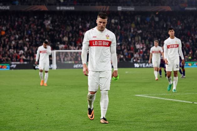 02.10.2025, Schweiz, Basel, Fußball UEFA Europa League, FC Basel vs. VfB Stuttgart, Ermedin Demirovic (VfB) enttäuscht