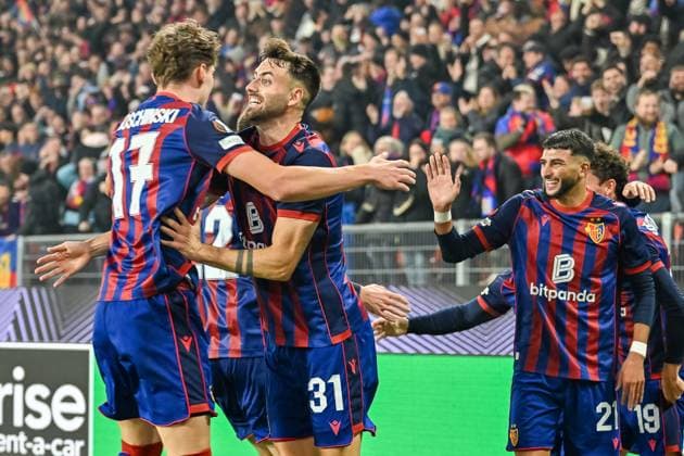 Joe Mendes (FC Basel, 17), Dominik Schmid (FC Basel, 31), Gabriel Sigua (FC Basel, 21), Marin Soticek (FC Basel, 19) jubeln ueber das Tor zum 2:0 durch Xherdan Shaqiri (FC Basel, 10) CH, FC Basel - VfB Stuttgart, Fussball, Europa League, 2. Spieltag, Saison 2025 2026, 02.10.2025 CH, FC Basel - VfB Stuttgart, Fussball, Europa League, 2. Spieltag, Saison 2025 2026, 02.10.2025 Basel Copyright: xEibner-Pressefoto ThomasxHessx EP_THS