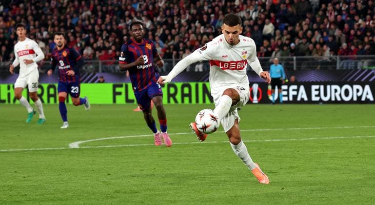 02.10.2025, Schweiz, Basel, Fußball UEFA Europa League, FC Basel vs. VfB Stuttgart, Badredine Bouanani (VfB)