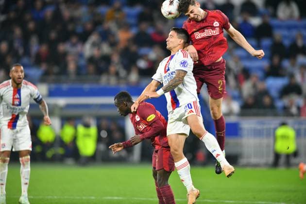 Sports : FOOTBALL - EUROPA LEAGUE - LYON v SALZBURG Action during the UEFA Europa League, League phase, Matchday 2 football match between Olympique Lyonnais and RB Salzburg on 2 October 2025 at Groupama Stadium in DÃ cines-Charpieu near Lyon, France - Photo Cyril Lestage DÃ cines-CharpieuFrance  Copyright: xCyrilxLestagex