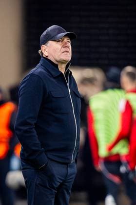 SLOVAN BRATISLAVA - STRASBOURG Head coach of Slovan Vladimir Weiss sr during league phase of UEFA Conference league football match between SK Slovan Bratislava and RC Strasbourg Alsace. Bratislava, Slovakia, October 02, 2025. Copyright: xx 080A1642-Enhanced-NR
