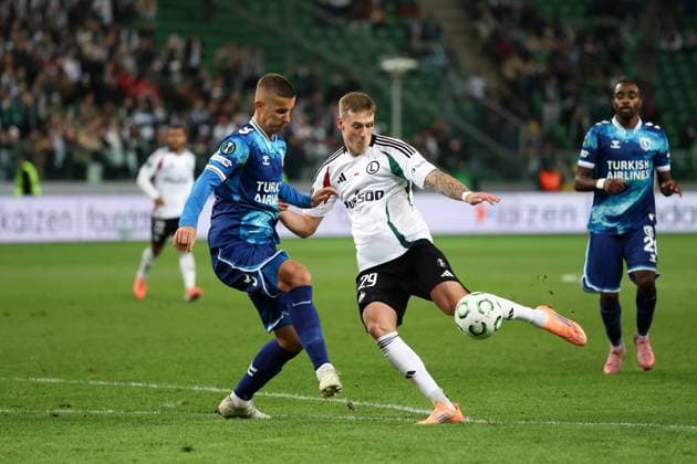 WARSZAWA 02.10.2025 MECZ 1. KOLEJKA LIGA KONFERENCJI SEZON 2025 26 --- UEFA CONFERENCE LEAGUE MATCH IN WARSAW: LEGIA WARSZAWA - SAMSUNSPOR KULUBU 0:1 LUBOMIR SATKA MILETA RAJOVIC FOT. PIOTR KUCZA FOTOPYK NEWSPIX.PL --- newspix.pl 