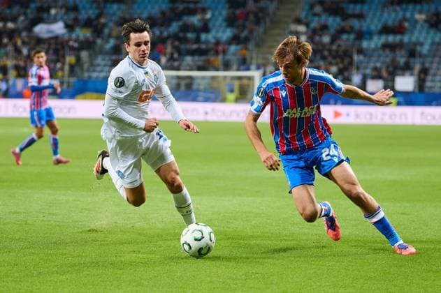 2025.10.02 Lublin Pilka nozna UEFA Liga Konferencji Europy sezon 2025 2026 Dinamo Kijow - Crystal Palace N z Borna Sosa Foto Ireneusz Wnuk PressFocus 2025.10.02 Lublin Football UEFA Conference League season 2025 2026 Dinamo Kyiv - Crystal Palace Borna Sosa Credit: Ireneusz Wnuk PressFocus NEWSPIX.PL --- newspix.pl 