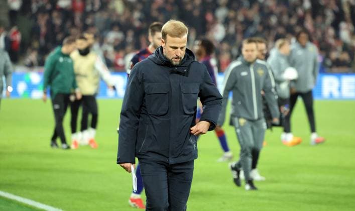 02.10.25 FC Basel - VfB Stuttgart Schweiz, Basel, 02.10.2025, Fussball, UEFA Europa League, FC Basel - VfB Stuttgart: Sebastian Hoeneß (Trainer VfB Stuttgart).