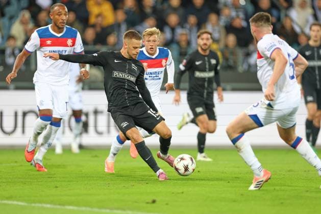 UEFA Europa League: SK Sturm Graz vs. Rangers FC, 02.10.2025 UEFA Europa League Spiel zwischen SK Sturm Graz und Rangers FC. Spannung, Emotionen und Fußball auf höchstem europäischen Niveau. Das Bild zeigt Tomi Horvat (STU). Copyright: xBEAUTIFULxSPORTS Rainerx