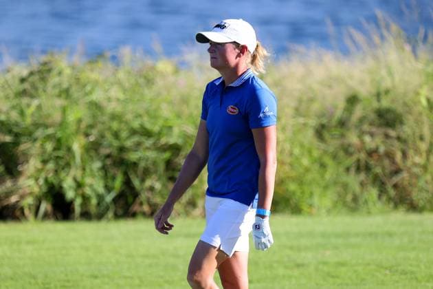 October 2, 2025 - Stacy Lewis walks down the fairway during the second round of the 2025 LOTTE Championship Presented By Hoakalei at Hoakalei Country Club in Ewa Beach, HI - CSM Ewa Beach USA - ZUMAc04_ 20251002_zma_c04_007 Copyright: xAndrewxLeex