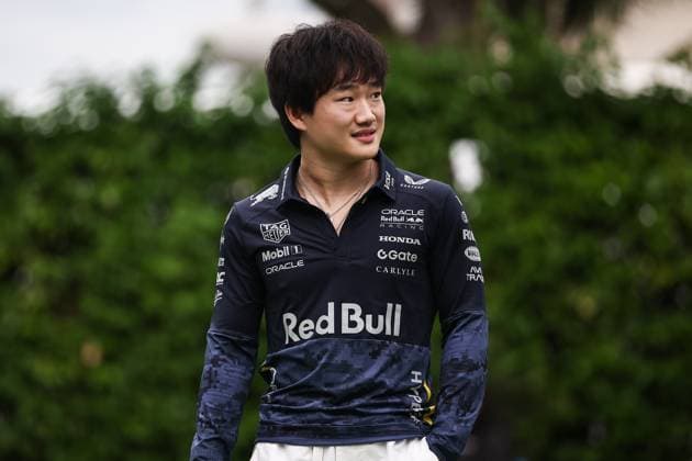 F1 - SINGAPORE GRAND PRIX 2025 TSUNODA Yuki (jap), Red Bull Racing RB21, portrait, during the 2025 Formula 1 Singapore Grand Prix, 18th round of the 2025 FIA Formula One World Championship, WM, Weltmeisterschaft from October 3 to 5, 2025 on the Marina Bay Street Circuit, in Singapore - SingaporeSingapore  Copyright: xEricxAlonsox