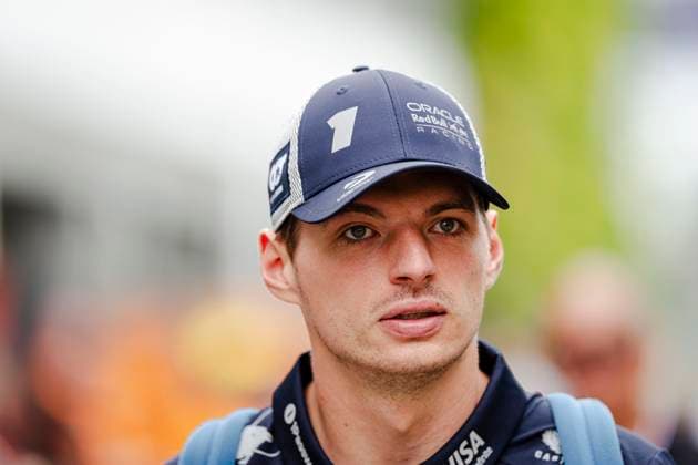 Formula 1 Singapore Grand Prix 2025 Max Verstappen 1 (NED) Oracle Red Bull Racing RB21 arrives during the Formula 1 Singapore Airlines Singapore Grand Prix 2025 at the Marina Bay Street Circuit, Singapore on 3 October 2025 Credit: Jun Da Tan Every Second Media Editorial use only. All images are copyright Every Second Media Limited. No images may be reproduced without prior permission. Copyright: xIMAGO EveryxSecondxMediax ESM-1608-0004 JunxDaxTanx xEveryxSecondxMediax