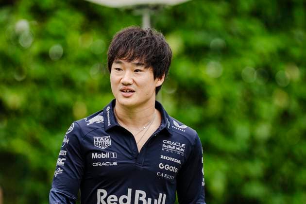 Formula 1 Singapore Grand Prix 2025 Yuki Tsunoda 22 (JPN) Oracle Red Bull Racing RB21 during the Formula 1 Singapore Airlines Singapore Grand Prix 2025 at the Marina Bay Street Circuit, Singapore on 3 October 2025 Credit: Jun Da Tan Every Second Media Editorial use only. All images are copyright Every Second Media Limited. No images may be reproduced without prior permission. Copyright: xIMAGO EveryxSecondxMediax ESM-1608-0006 JunxDaxTanx xEveryxSecondxMediax